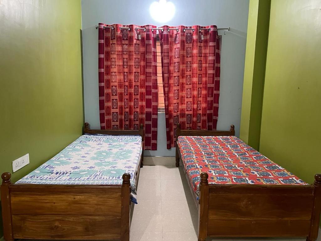 Veda Home'S Agartala Eksteriør billede